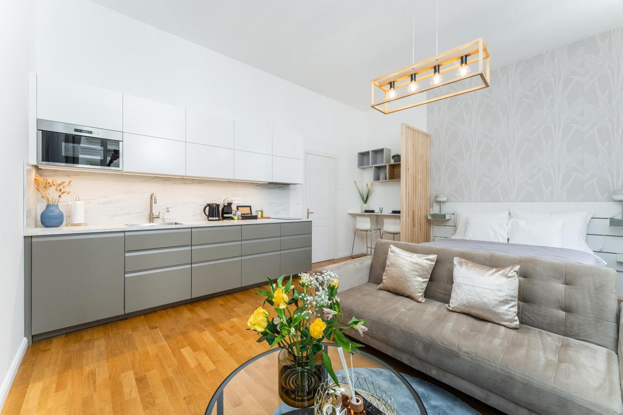 Anytime Holiday- Muzeum Apartments Прага Екстер'єр фото